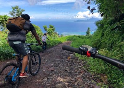 Découverte de Tahiti…ou Moorea! en E-Bike